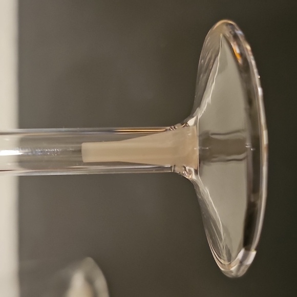 Clear Glass Goblet And Bottle Salt and Pepper Shakers - Picture 6 of 8